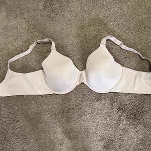 Bali Elegant Cream Underwire Bra